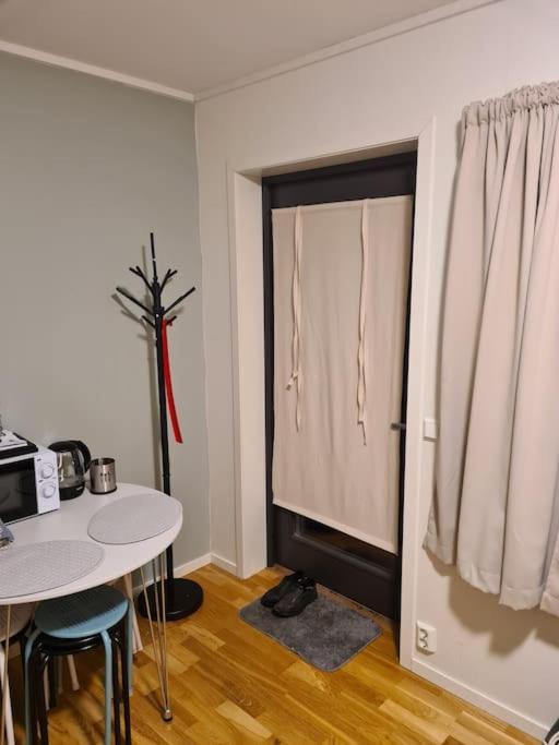 Small Studio Appartment Tromsø Exterior foto